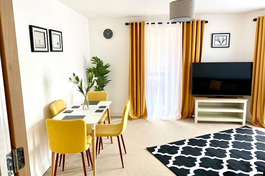 Smartrips Apartments - Lakeside/Thurrock West Thurrock Zewnętrze zdjęcie